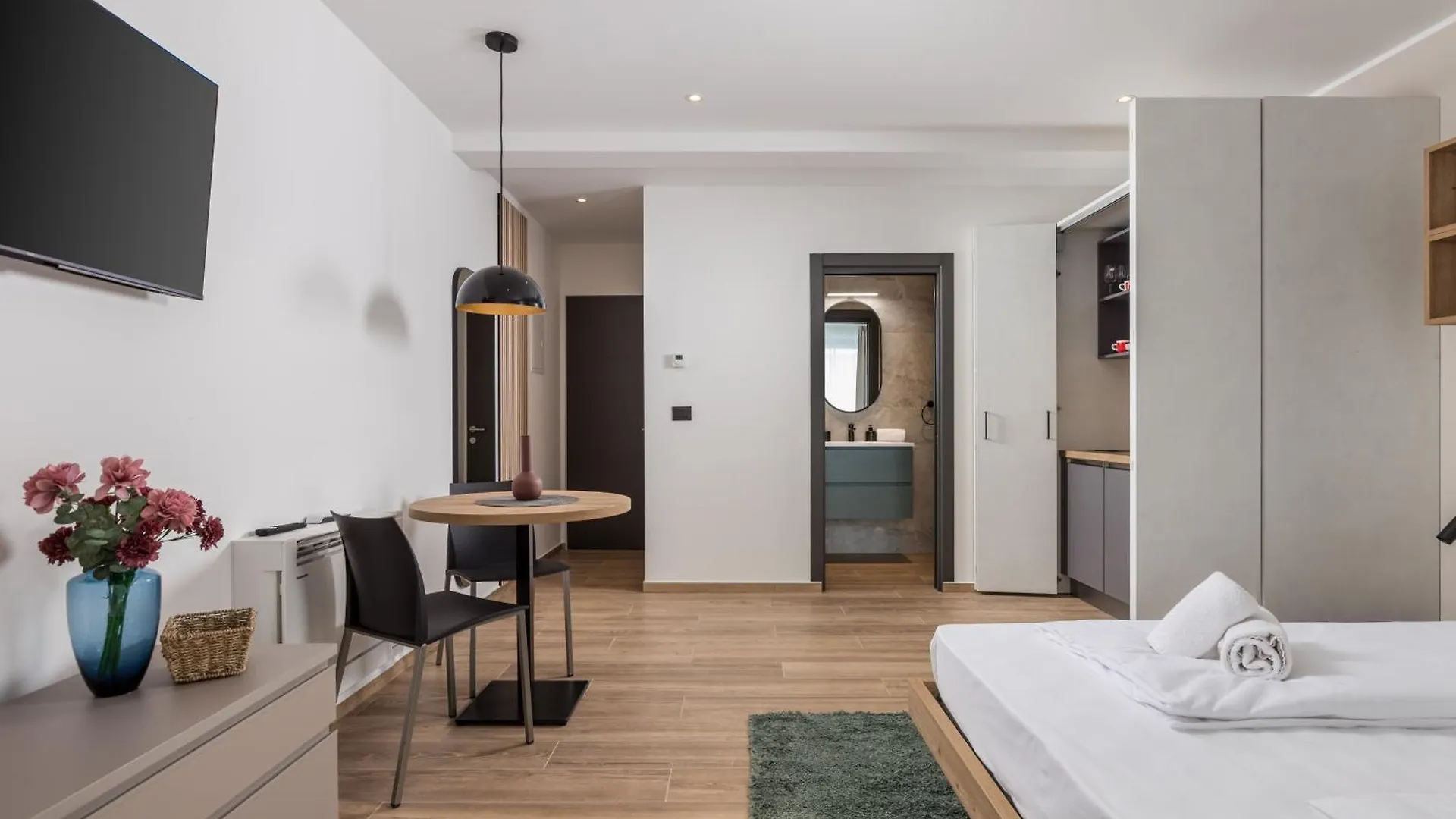 Belinda Apartments With Balcony & Private Parking Opatija