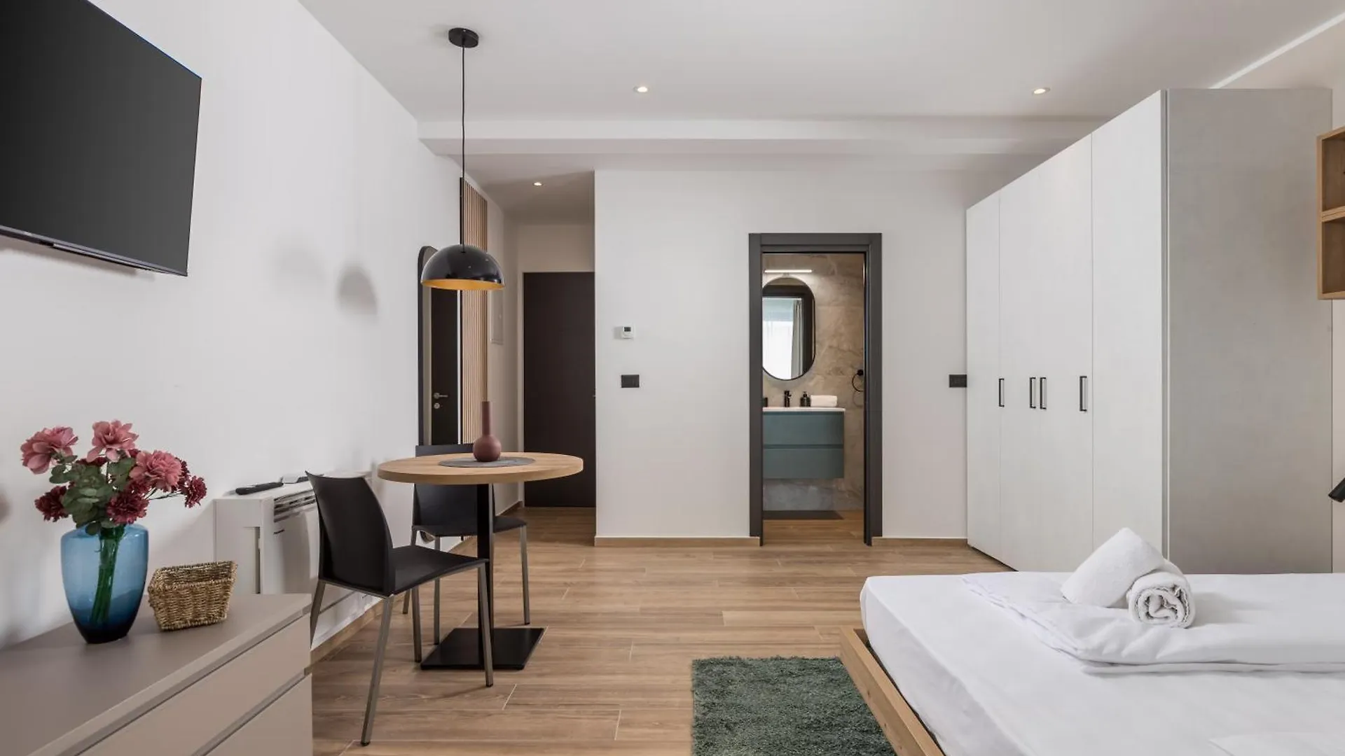 Belinda Apartments With Balcony & Private Parking Opatija