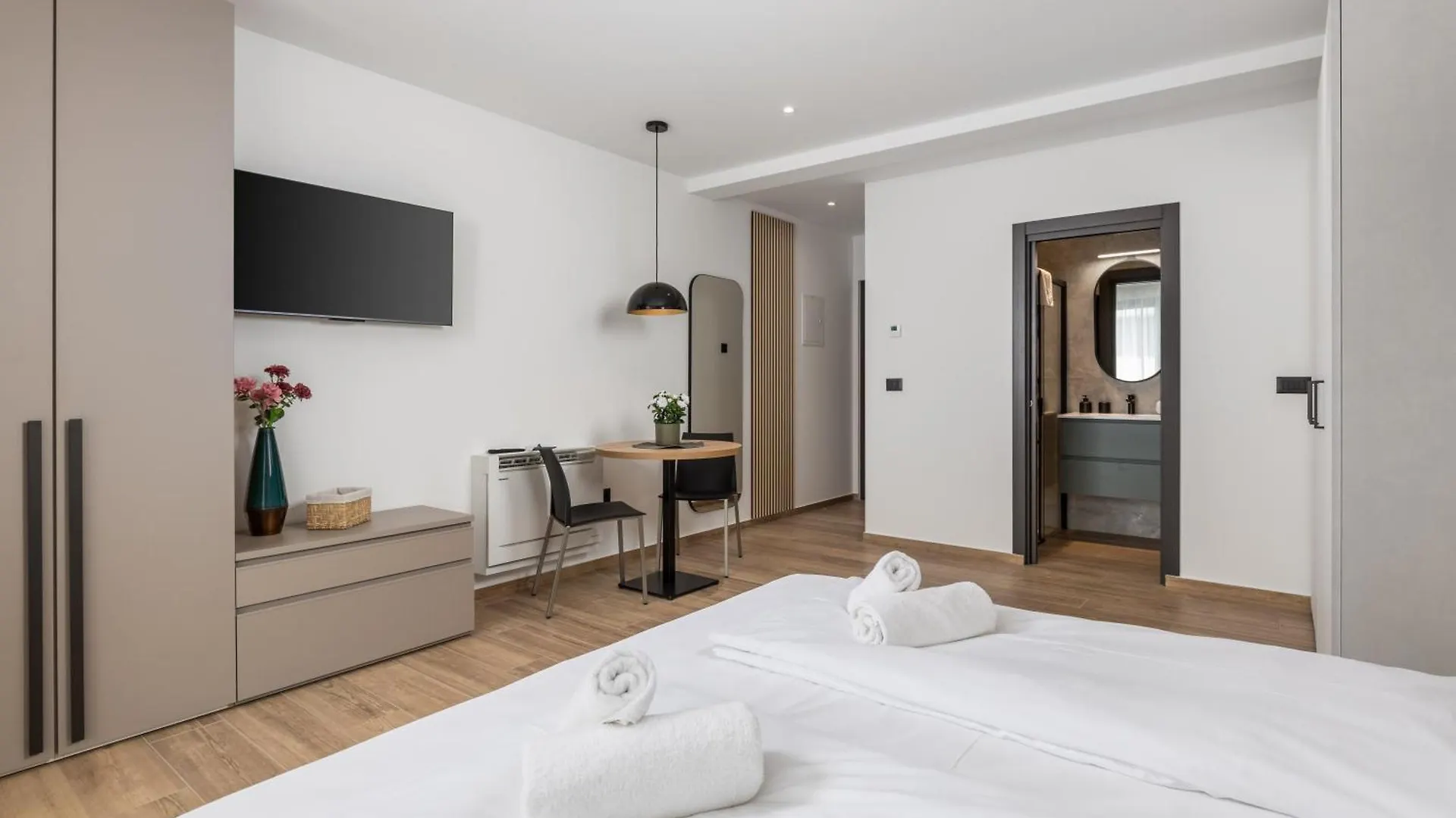 Belinda Apartments With Balcony & Private Parking Opatija