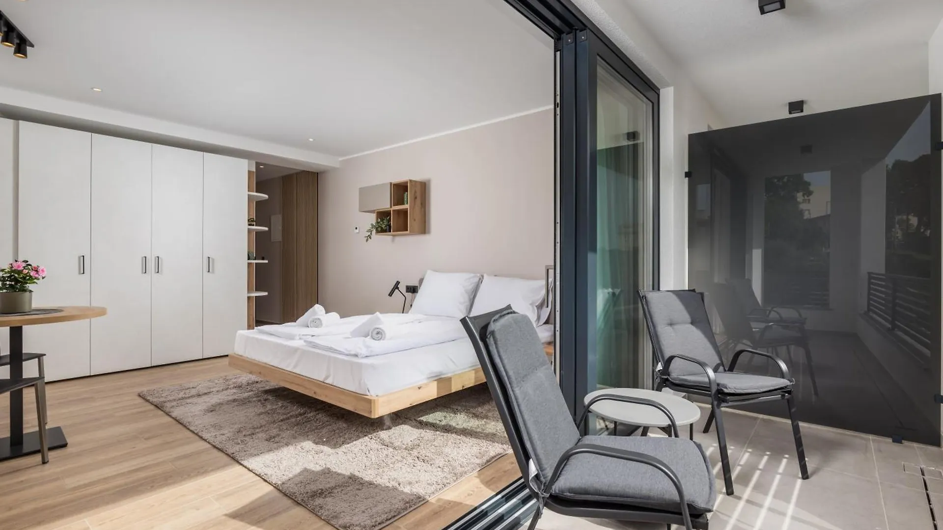 Belinda Apartments With Balcony & Private Parking Opatija 0*,