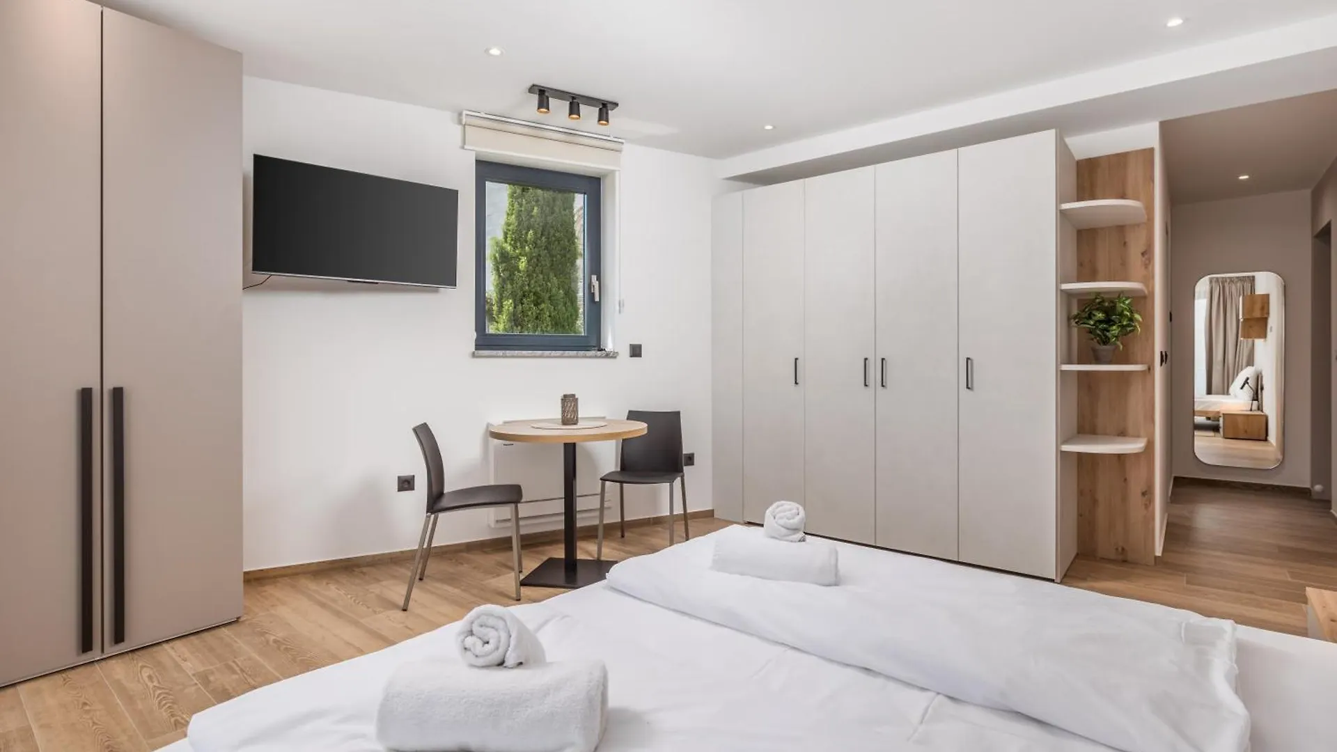 Belinda Apartments With Balcony & Private Parking Opatija