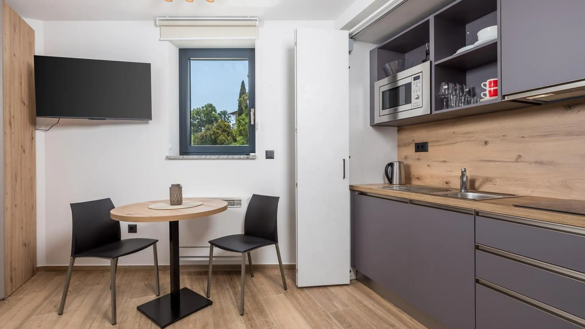 Belinda Apartments With Balcony & Private Parking Opatija